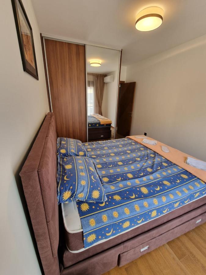Fantastic New Centre Apartment Podgorica Buitenkant foto